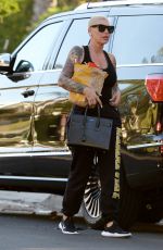 AMBER ROSE Getting Take Out at McDonald