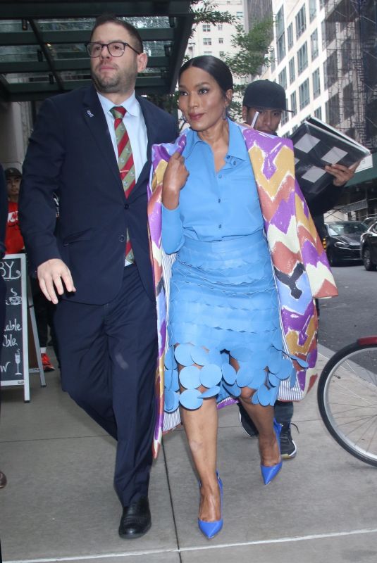 ANGELA BASSETT Arrives at The View in New York 11/01/2022