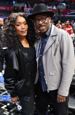 ANGELA BASSETT at Detroit Pistons v Los Angeles Clippers Game in Los Angeles 11/17/2022