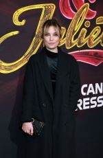 ANNIE MURPHY at Juliet Musical Opening Night at Stephen Sondheim Theatre 11/17/2022