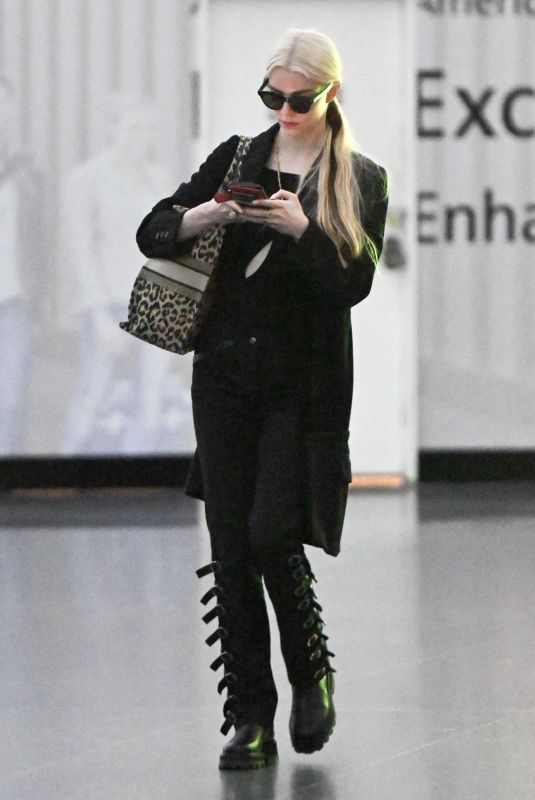 ANYA TAYLOR-JOY Arrives at JFK Airport in New York 11/12/2022