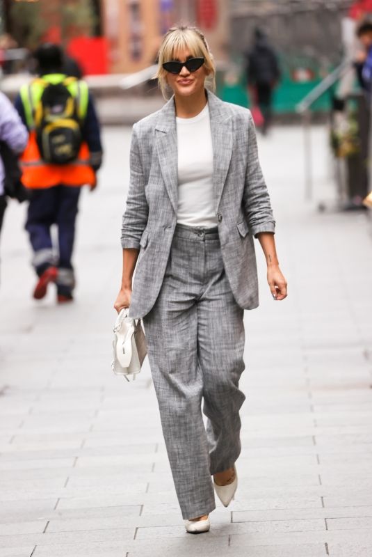ASHLEY ROBERTS Arrives at Heart Radio in London 11/10/2022