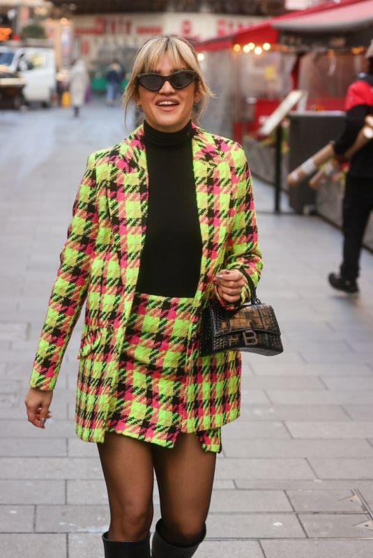 ASHLEY ROBERTS Arrives for Her Radio Appearance in London 11/28/2022