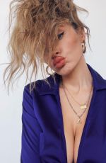 ASHLEY SCHULTZ - Instagram Photos 11/06/2022