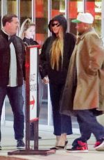 BEYONCE Out for Dinner with Friends in Los Angeles 11/18/2022