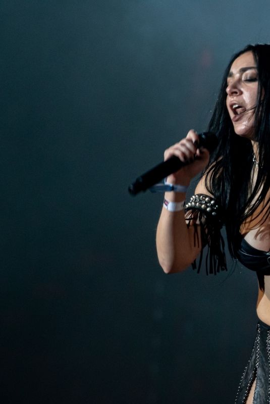 CHARLI XCX Performs at Primavera Festival Sound in Sao Paulo 11/07/2022