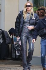 CHIARA FERRAGNI Out for Lunch at Lu Bar in Milan 11/21/2022