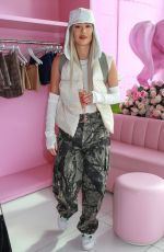 CHLOE, DEMI and FRANKIE SIMS at PrettyLittleThing Showroom on Melrose Ave in Los Angeles 11/12/2022