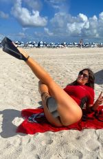 CLAUDIA ROMANI Celebrates AC Milan