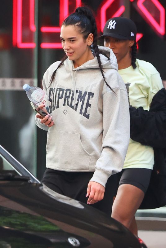 DUA LIPA Leaves Barry’s Bootcamp in Sydney 11/07/2022