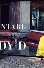 ELIZABETH DEBICKI in Vanity Fair Magazine, Italy November 2022