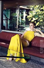 ELIZABETH DEBICKI in Vanity Fair Magazine, Italy November 2022