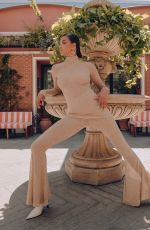 ELLA BALINSKA for Schon Magazine, November 2022