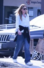 ELLEN POMPEO Shopping for Grocery at Erewhon Market in Los Angeles 11/01/2022