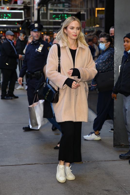 EMILY BLUNT Arrives at GMA Studios in New York 11/10/2022