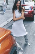 EMILY RATAJKOWSKI for Elle Magazine, UK December/January 2022/23
