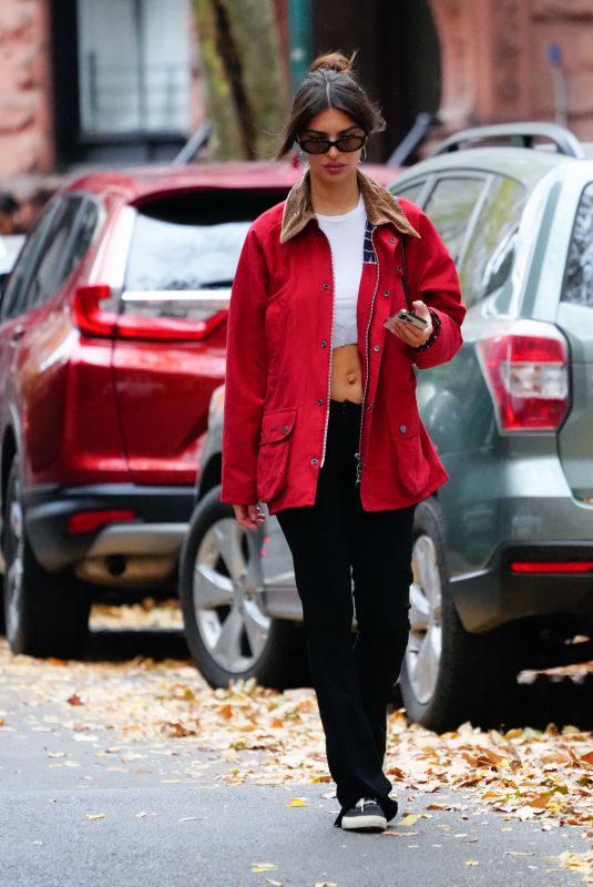 EMILY RATAJKOWSKI Out in New York 11/11/2022