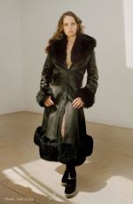 FELICITY JONES for Oxfam Second Hand 2022 Campaign