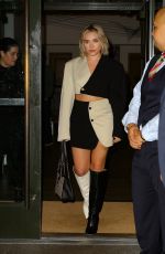 FLORENCE PUGH Leaves Whitby Hotel in New York 11/10/2022