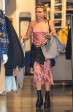 FLORENCE PUGH Shopping at Fred Segal in West Hollywood 11/22/2022