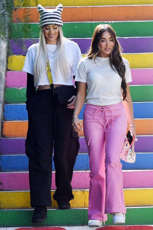 FRANKIE and DEMI SIMS on the Set of House of Sims in Los Angeles 01/11/2022