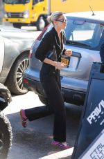 GIGI HADID Out and About in New York 11/19/2022