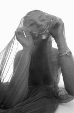 GISELE BUNDCHEN for V Magazine #139, Winter 2022