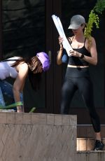 GISELE BUNDCHEN Stops by Her New House to go Over Renovations in Surfside 11/29/2022