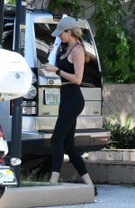 GISELE BUNDCHEN Stops by Her New House to go Over Renovations in Surfside 11/29/2022