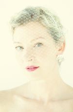 GRETCHEN MOL in Rose & Ivy Journal, November 2022