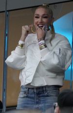 GWEN STEFANI at Los Angeles Rams vs Arizona Cardinals Game at SoFi Stadium 11/13/2022