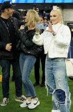 GWEN STEFANI at Los Angeles Rams vs Arizona Cardinals Game at SoFi Stadium 11/13/2022