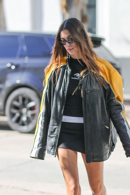 HAILEY BIEBER Out and About in Los Angeles 11/10/2022