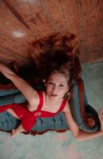 HANNAH DODD for Italian Reve, December 2022