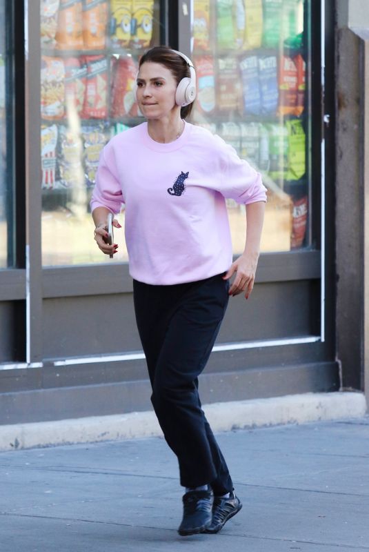 HILARIA BALDWIN Out Jogging in West Village 11/10/2022