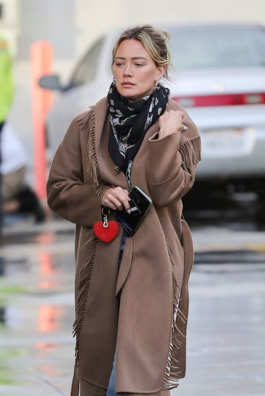 HILARY DUFF at a Gas Station in Studio City 11/07/2022