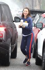 JENNIFER GARNER Out and About in Santa Monica 11/07/2022