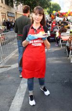 JULIE ANN EMERY at Thanksgiving Dinner to Unhoused Community of Los Angeles at Los Angeles Mission 11/23/2022