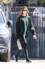 KAIA GERBER Oit for Green Juice Before a Morning Workout in Los Feliz 11/12/2022
