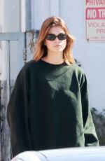 KAIA GERBER Oit for Green Juice Before a Morning Workout in Los Feliz 11/12/2022