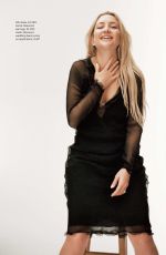 KATE HUDSON in The Sunday Times Style Magazine, November 2022