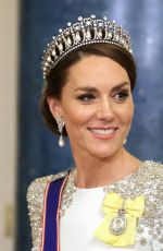 KATE MIDDLETON at State Banquet at Buckingham Palace in London 11/22/2022