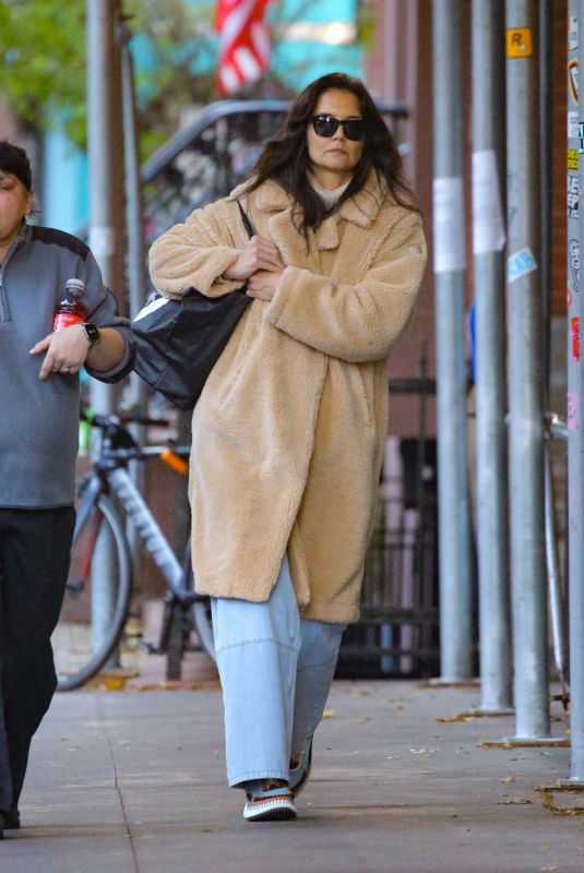 KATIE HOLMES Out and About in New York 11/28/2022