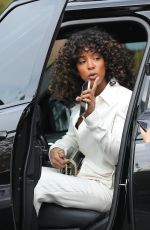 KELLY ROWLAND Leaves a Hair Salon in Beverly Hills 11/21/2022