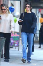 KENDALL JENNER Out with a Friend in New York 11/09/2022