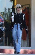 KIMBERLY STEWART Out for Coffee at Starbucks in Beverly Hills 11/13/2022