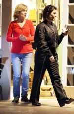 KOURTNEY KARDASHIAN Out for Family Dinner in Palm Springs 11/23/2022