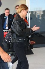 LARA BINGLE Arrives in Sydney 11/20/2022