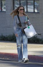 LEANN RIMES Heading to Roil Salon in Beverly Hills 11/17/2022