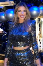 LIDIA SANTOS - Instagram Photos 11/28/2022